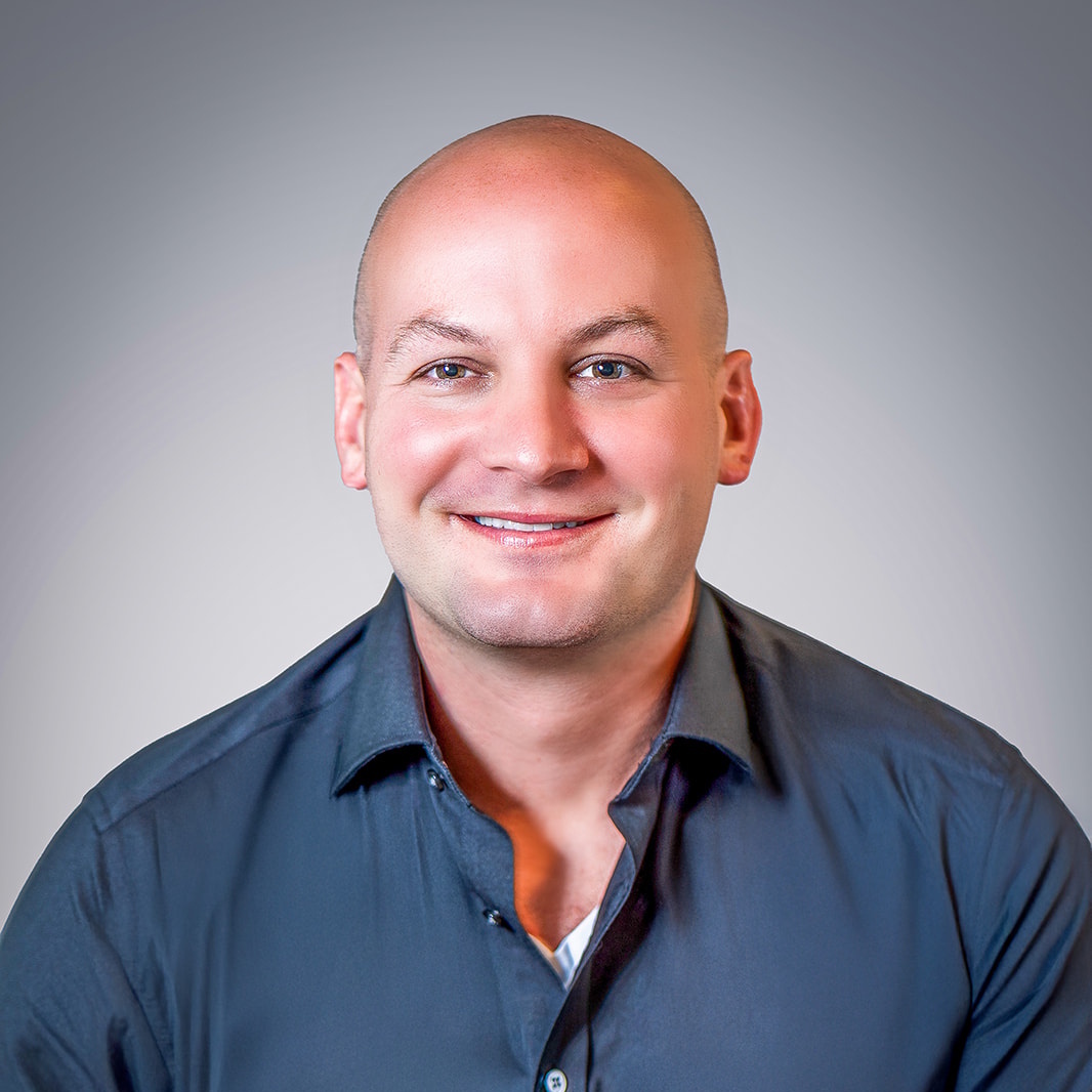 Jon Caliguri headshot